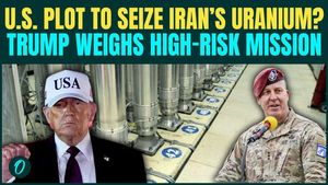 U.S Planning to HUNT Iran’s Uranium? Trump Weighs Special High-Risk Ops | Military Chief FLAGS Issue