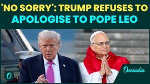 'NO SORRY': Trump Says Pope Leo Is Wrong And Won't Apologise For Calling Him 'TERRIBLE' | VIDEO