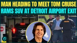 Detroit Airport Crash: Tom Cruise Fan CRASHES Car Into Detroit Airport Exit; FBI Orders Probe | U.S.