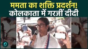Mamata Banerjee Returns to Aggressive Avatar as TMC Holds Kolkata Protest Against Violence