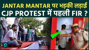 Violence Erupts at Jantar Mantar During CJP Protest: First FIR Against Cockroach Supporters? Dipke Reacts to Police Action