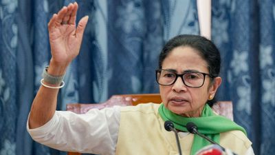 মমতার ভবানীপুরে বড় ছাঁটাই! চূড়ান্ত তালিকায় বিপুল নাম বাদ, কত? বাড়ছে রাজনৈতিক চাপানউতোর