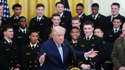 ইরান ও যুক্তরাষ্ট্রের মধ্যে কোনও আলোচনা হয়নি, ট্রাম্পের দাবি ভুয়ো বলে অস্বীকার