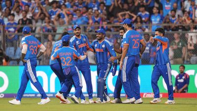 টি২০ বিশ্বকাপের ফাইনালে ভারত-নিউজিল্যান্ড, বেথেলের শতরানেও বিদায় ইংল্যান্ডের