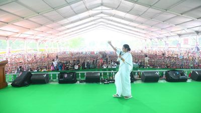 প্রথম চার্জশিট হওয়া উচিত মোদী-শাহের বিরুদ্ধে, মন্তব্য মমতার