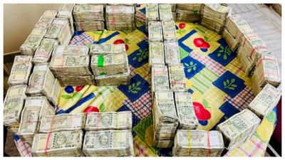 ভোটের আগে কড়া নজরদারি, কোচবিহারে নাকা চেকিংয়ে ধরা পড়ল বিপুল পরিমাণ নগদ টাকা