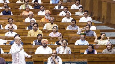 লোকসভার অধ্যক্ষ ওম বিড়লার বিরুদ্ধে বিরোধীদের অনাস্থা প্রস্তাব খারিজ ধ্বনি ভোটে