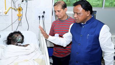 ভোররাতে আইসিইউ-তে আগুন! ১০ রোগীর মৃত্যু, আহত বহু স্বাস্থ্যকর্মী, প্রশ্নের মুখে হাসপাতালের নিরাপত্তা