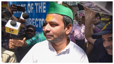 বিহারে ব্যর্থতার পর বাংলায় নজর তেজপ্রতাপের, বিধানসভা ভোটে লড়াইয়ের ঘোষণা