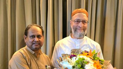 ভাইরাল ভিডিও প্রকাশ্যে আসতেই হুমায়ুন কবিরের সঙ্গে জোট ভাঙল ওয়েইসির এআইএমআইএম