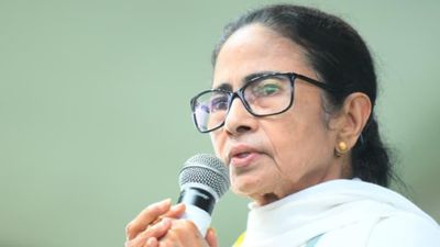 মালদহের ঘটনার তদন্তভার নিল সিবিআই, মমতার তোপে কমিশন