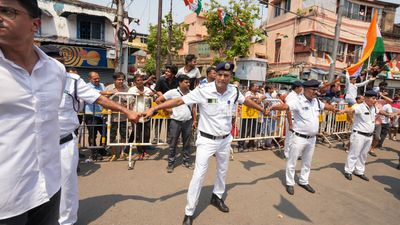 পশ্চিমবঙ্গ পুলিশে রদবদল! বিধানসভা নির্বাচনের আগে ১০০ জন আধিকারিকের বদলি