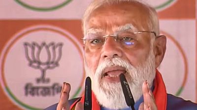 'বাংলায় বাঙালিকে সংখ্যালঘু হতে দেব না', UCC বড় পদক্ষেপের অঙ্গীকার নরেন্দ্র মোদীর