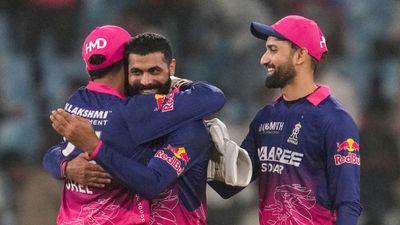 লখনউকে ৪০ রানে হারিয়ে জয়ে ফিরল রাজস্থান
