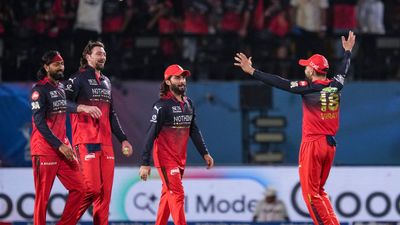 আইপিএল ফাইনালে বেঙ্গালুরু, পাটিদারের ব্যাটিং তাণ্ডবে পর্যুদস্ত গুজরাত টাইটান্স