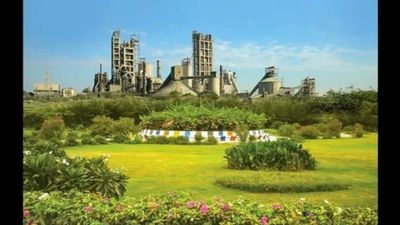  কার্বন নিঃসরণ কমাতে অম্বুজা সিমেন্টসের যুগান্তকারী পদক্ষেপ! ভারতের সিমেন্ট শিল্পে বৈপ্লবিক মাইলফলক!