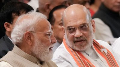 বিদ্রোহী তৃণমূলীদের পাশে পেলে সংসদে কতটা শক্তিবৃদ্ধি হচ্ছে বিজেপি-এনডিএর?