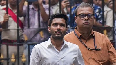বিদেশ যাত্রার আর্জি মামলায় ধাক্কা খেলেন অভিষেক বন্দ্যোপাধ্যায়! কী জানাল কলকাতা হাইকোর্ট?