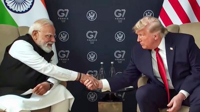 'ও আমার মতো, ঘুমায় না!' মোদীকে ভোরবেলা ট্রাম্পের ফোন করতে চাওয়ার অজানা কাহিনি শোনালেন মার্কিন রাষ্ট্রদূত