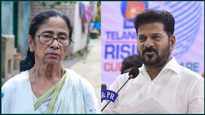 'মমতার জন্যই বাংলায় বিজেপির বাড়বাড়ন্ত'! বিস্ফোরক রেবন্ত রেড্ডি, অস্বস্তি বিরোধী জোটে
