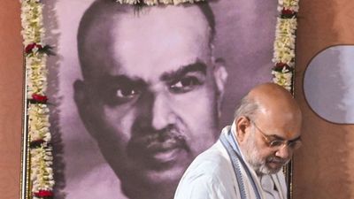 সোনার বাংলা গড়ার শপথ! অমিত শাহের কথায় রাজ্যের সীমান্ত সুরক্ষা ও সিএএ পরিস্থিতি বদলের ইঙ্গিত