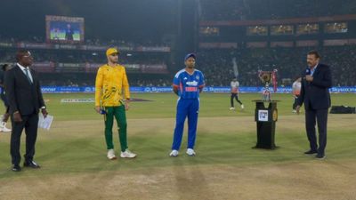 IND vs SA 3rd T20I: ટીમ ઈન્ડિયાએ ટોસ જીતીને પહેલા બોલિંગ કરવાનો લીધો નિર્ણય