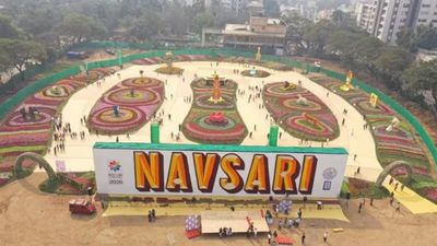 નવસારી ફ્લાવર શોમાં ગિનીસ વર્લ્ડ રેકોર્ડ નોંધાયો