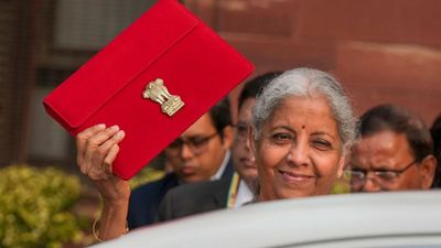 Budget 2026 : બજેટમાં 1 લાખ સુધીની કમાણી કરનારાઓને શું મળશે? જાણો સંભાવના 