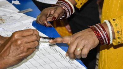 ગુજરાતમાં સહકારી મંડળીઓની ચૂંટણી છ મહિના માટે સ્થગિત, જાણો કેમ?