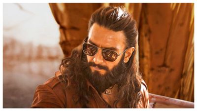 શાહરૂખ-સલમાનને પછાડી બોક્સ ઓફિસ પર 'ધુરંધર' બન્યો રણવીર સિંહ, ટોપ 5માં સામેલ છે આ ફિલ્મો