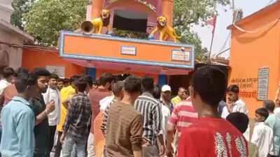 બિહારના નાલંદામાં શીતળા માતા મંદિરમાં નાસભાગ, 8 મહિલાઓના મોત