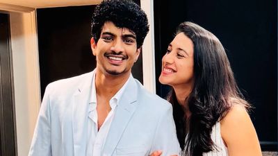 Palash Muchhal was caught red-handed in bed with another woman, Smriti Mandhana's friends beat him