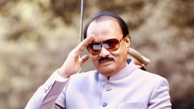 Ajit Pawar Funeral LIVE: काटेवाड़ी फार्म लाया गया अजित पवार का पार्थिव शरीर, थोड़ी देर में अंतिम संस्कार