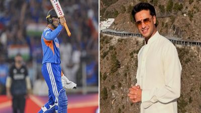 'जय माता दी', Abhishek Sharma ने वैष्णो देवी में टेका माथा, SRH के धुरंधर ने IPL पहले लिया मां का आशीर्वाद 