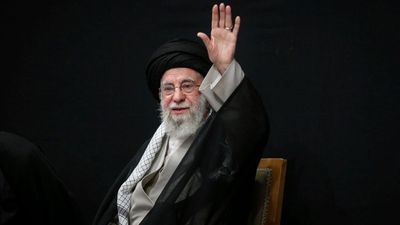 Iran Successor: ईरान के सुप्रीम लीडर का नाम तय लेकिन राज बरकरार! इजरायल की धमकी–जो भी बनेगा, अगला टारगेट होगा
