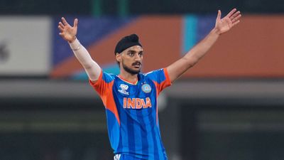 ICC के चाबुक से घायल हुए अर्शदीप सिंह, जीत के नशे में चूर सरदारजी को मिली कड़ी सजा