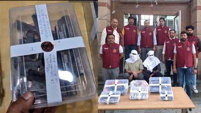 दिल्‍ली पुलिस ने मेरठ में चल रही खतरनाक हथियार फैक्ट्री का किया भंडाफोड़, पेन पिस्टल जैसे मिले खौफनाक असलहे