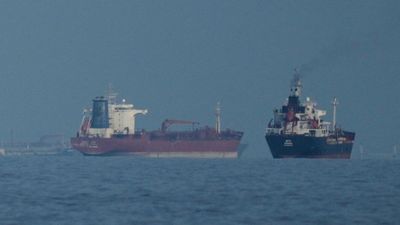 भारत में नहीं होगी पेट्रोल की किल्लत,जंग के बीच आई गुड न्यूज! तेल टैंकरों के लिए ईरान ने खोला होरमुज का रास्ता