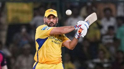 IPL 2026: धोनी की जगह अब कौन खेलेगा? 3 शतक जमाने वाला खिलाड़ी तैयार, गेंदबाजों पर काल बनकर टूटेगा