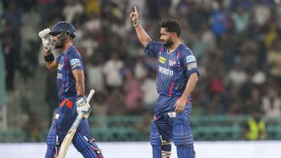 LSG IPL 2026 Schedule: लखनऊ के पास किस्मत बदलने का मौका? 2 मैच होंगे सबसे मुश्किल! चेक करें शेड्यूल