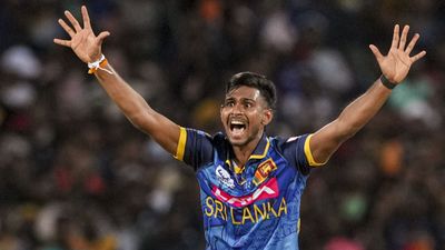 KKR के लिए आई खुशखबरी, 18 करोड़ वाला खिलाड़ी खेलने के लिए हुआ फिट, ईडन गार्डन्स में मचेगा शोर