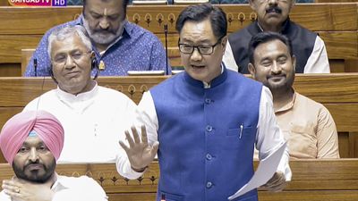 Parliament Budget Session Day 2 Highlights: स्पीकर को हटाने के प्रस्ताव पर तीखी बहस, सरकार-विपक्ष में जंग