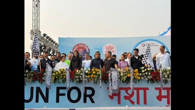 पटना मैराथन 2026: “नशामुक्त बिहार” के संदेश के साथ हजारों लोगों ने लगाई दौड़