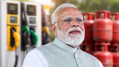 Iran War Impact: क्या महंगे होंगे पेट्रोल-डीजल और LPG सिलेंडर? संसद में PM मोदी ने दिया बड़ा अपडेट