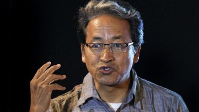 Sonam Wangchuk NSA Revoked: 6 महीने बाद जेल से बाहर आएंगे सोनम वांगचुक, केंद्र सरकार ने हटाया उन पर से NSA?