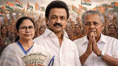 चुनाव से पहले कैश ट्रांसफर का खेल! महिलाओं पर ₹24,500cr का दांव, बंगाल से तमिलनाडु तक किस राज्य में क्या मिला?