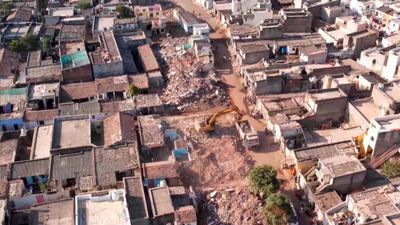 Dhandhuka में 'योगी मॉडल' की गूंज, धर्मेश गमेरा हत्याकांड के आरोपियों के घर चला बुलडोजर