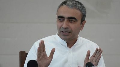 अनुराग ढांडा का हमला- हरियाणा में जनगणना ड्यूटी में शिक्षकों की तैनाती से शिक्षा व्यवस्था पर उठाए सवाल