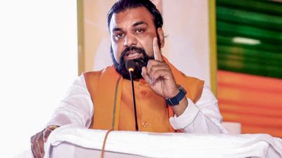 Bihar IAS Transfer: बिहार में सरकार के बाद अब अफसरशाही में बड़ा बदलाव, कई IAS अधिकारियों का तबादला