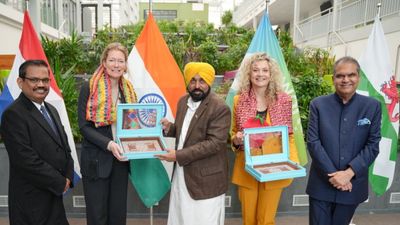 पंजाब के मुख्यमंत्री भगवंत मान ने नीदरलैंड के वर्ल्ड हॉर्टी सेंटर का दौरा किया